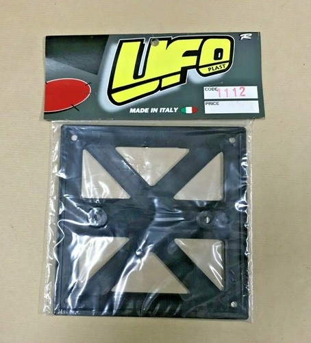 Portatarga ufo plast - ufo, 17x17